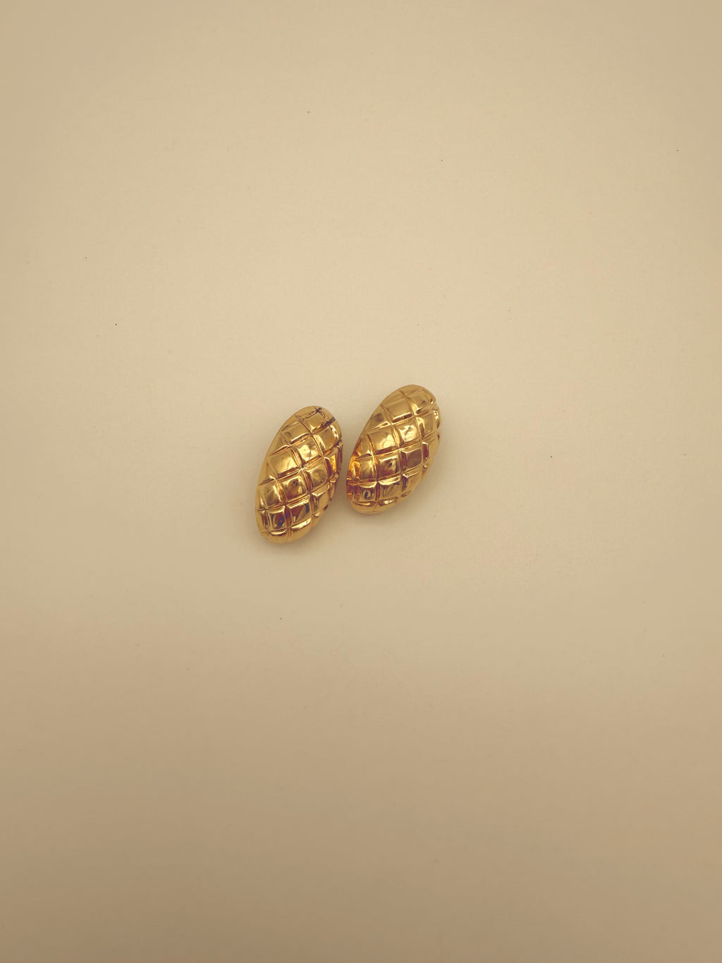 The Riviera Hoops