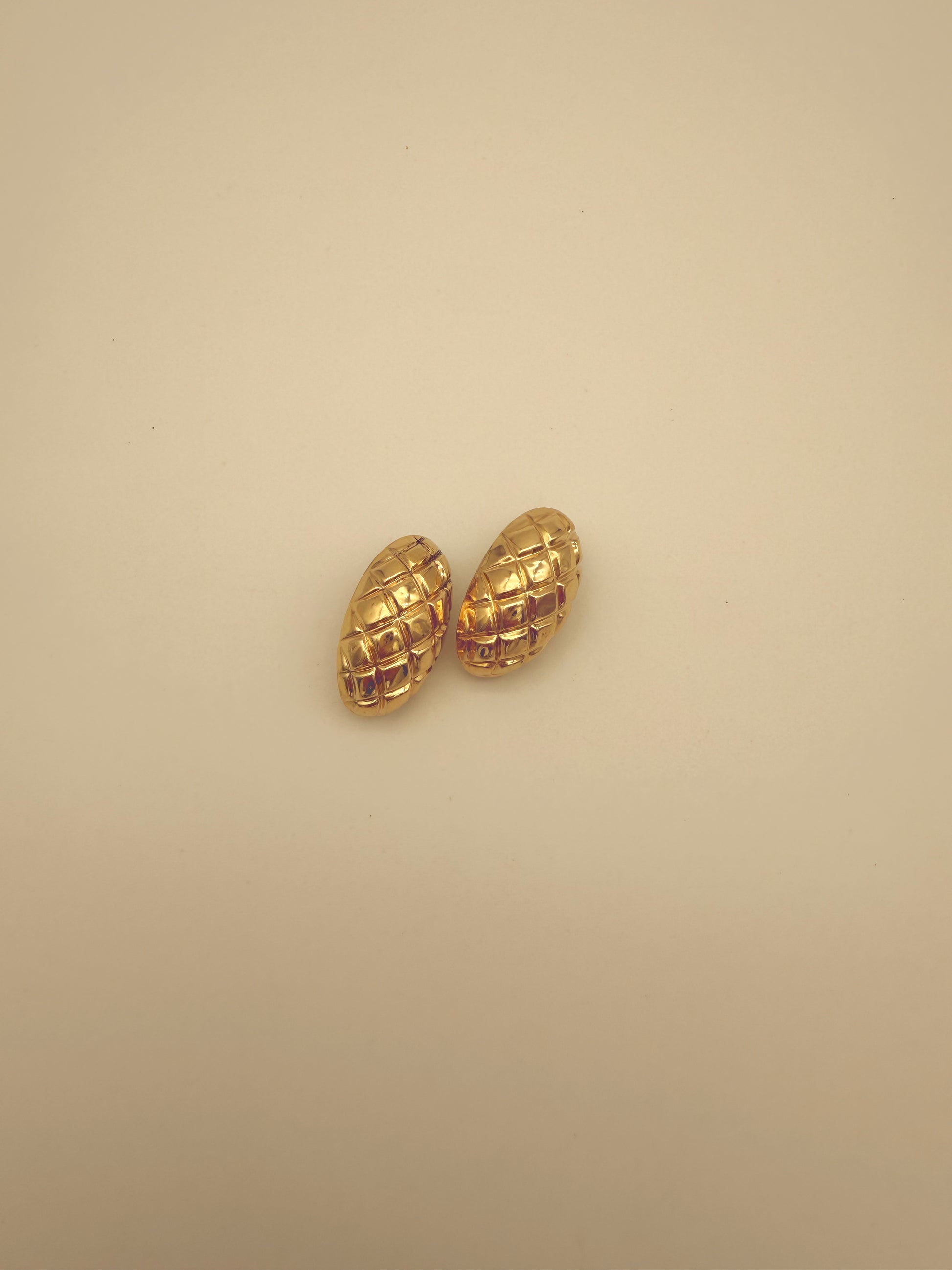 The Riviera Hoops