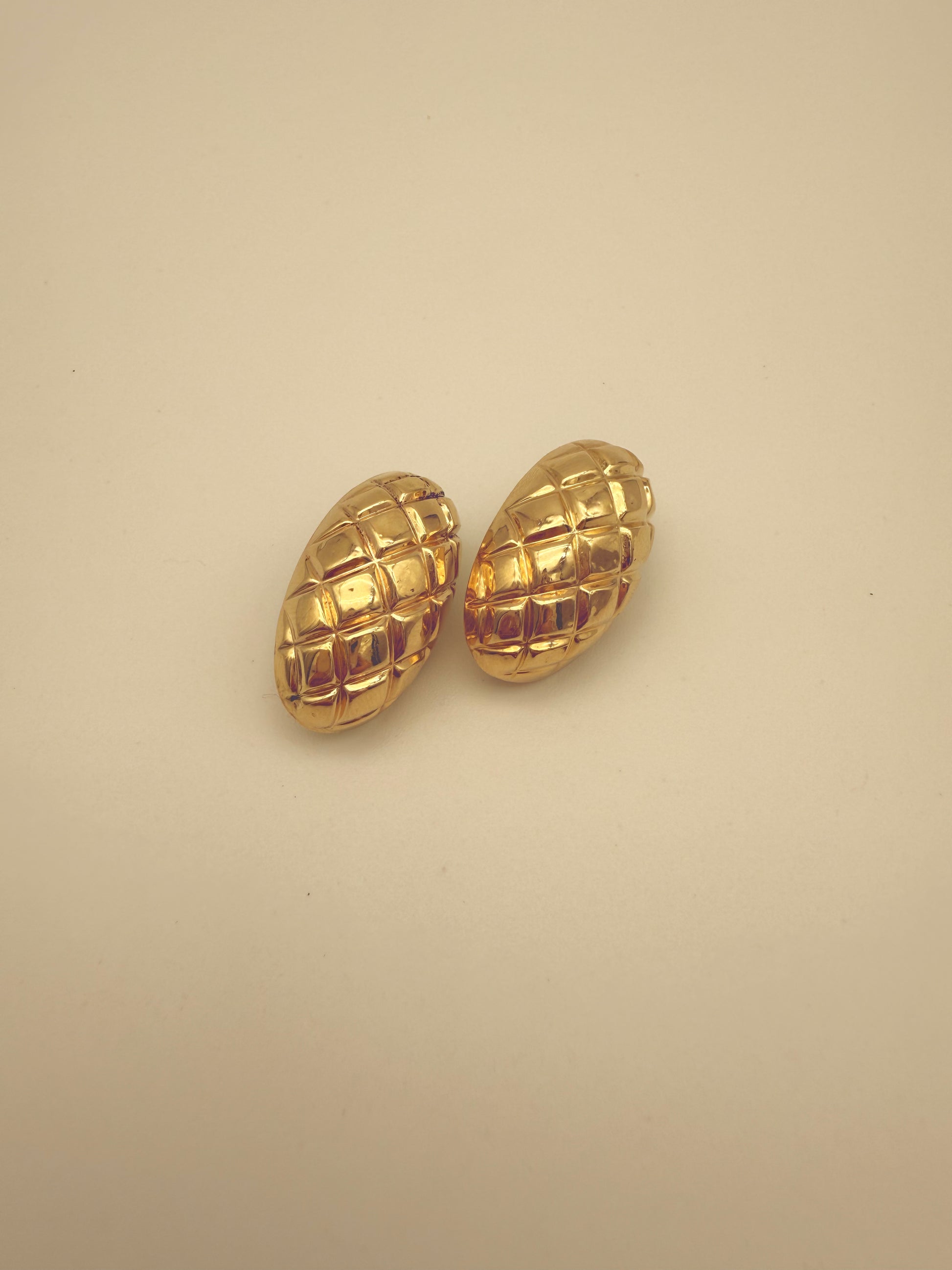The Riviera Hoops