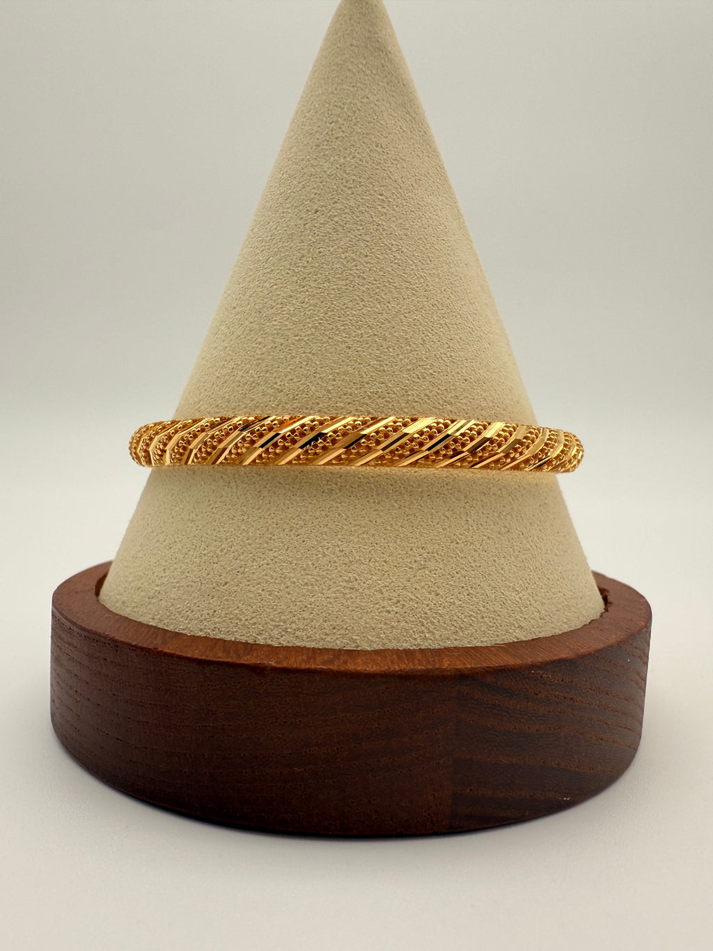 The Valentina Bangle