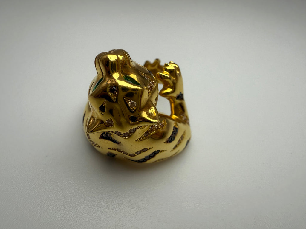 The Émeraude Panther Ring