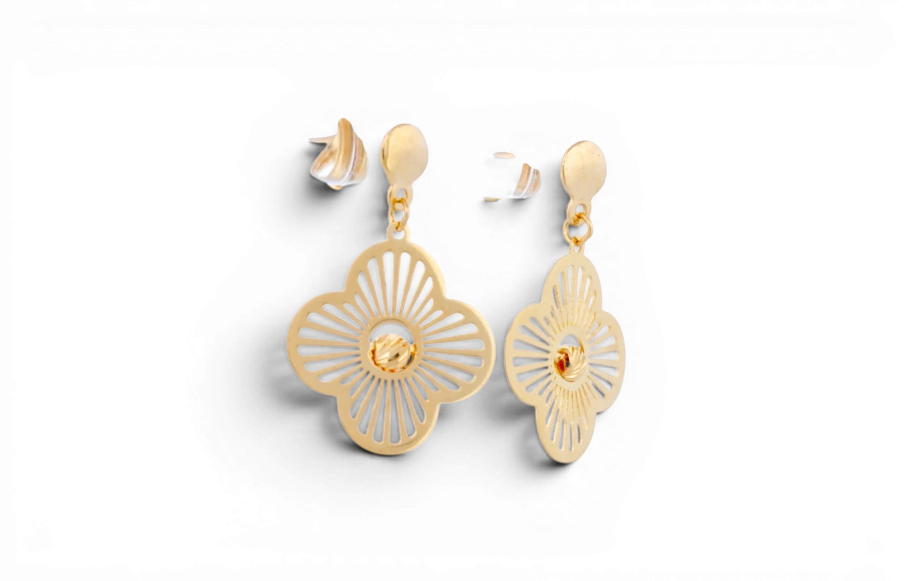 Clover Radiance Drop Earrings