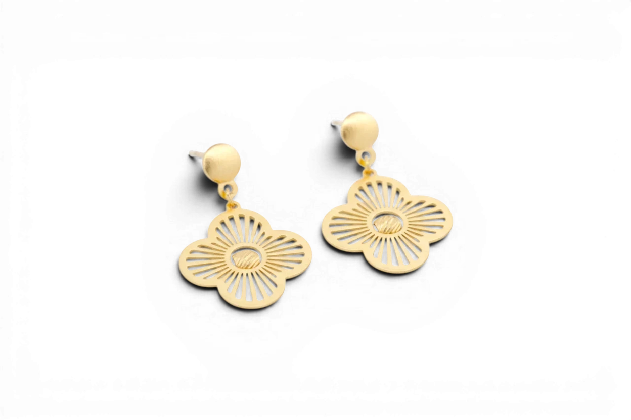 Clover Radiance Drop Earrings