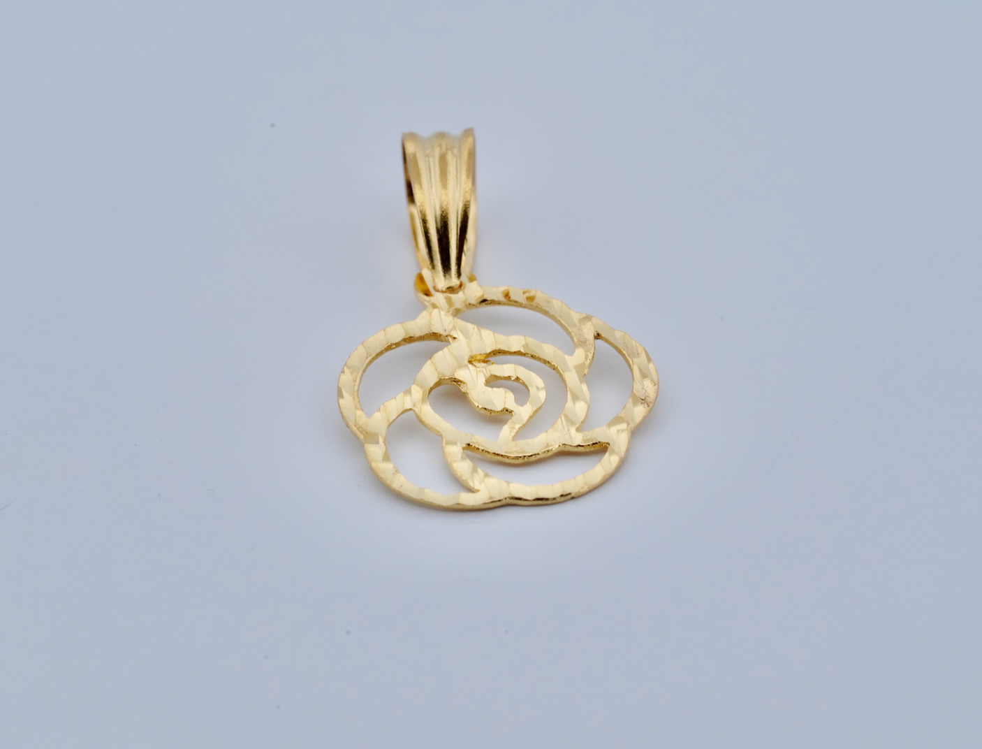 Rose Outline Pendant