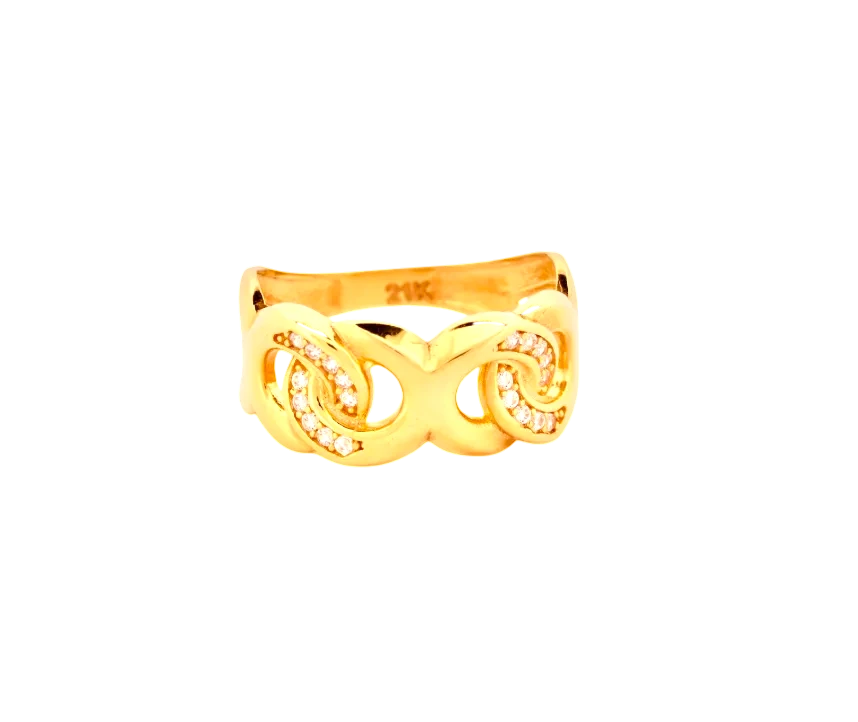 The Aurelia Loop Ring