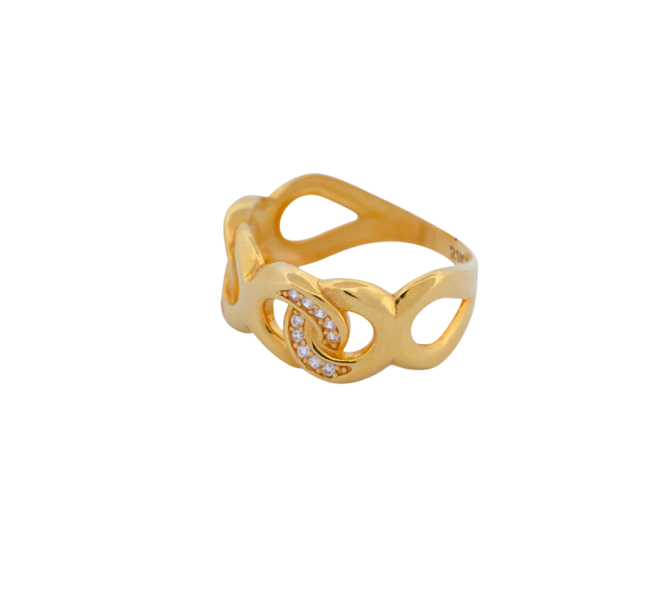 The Aurelia Loop Ring