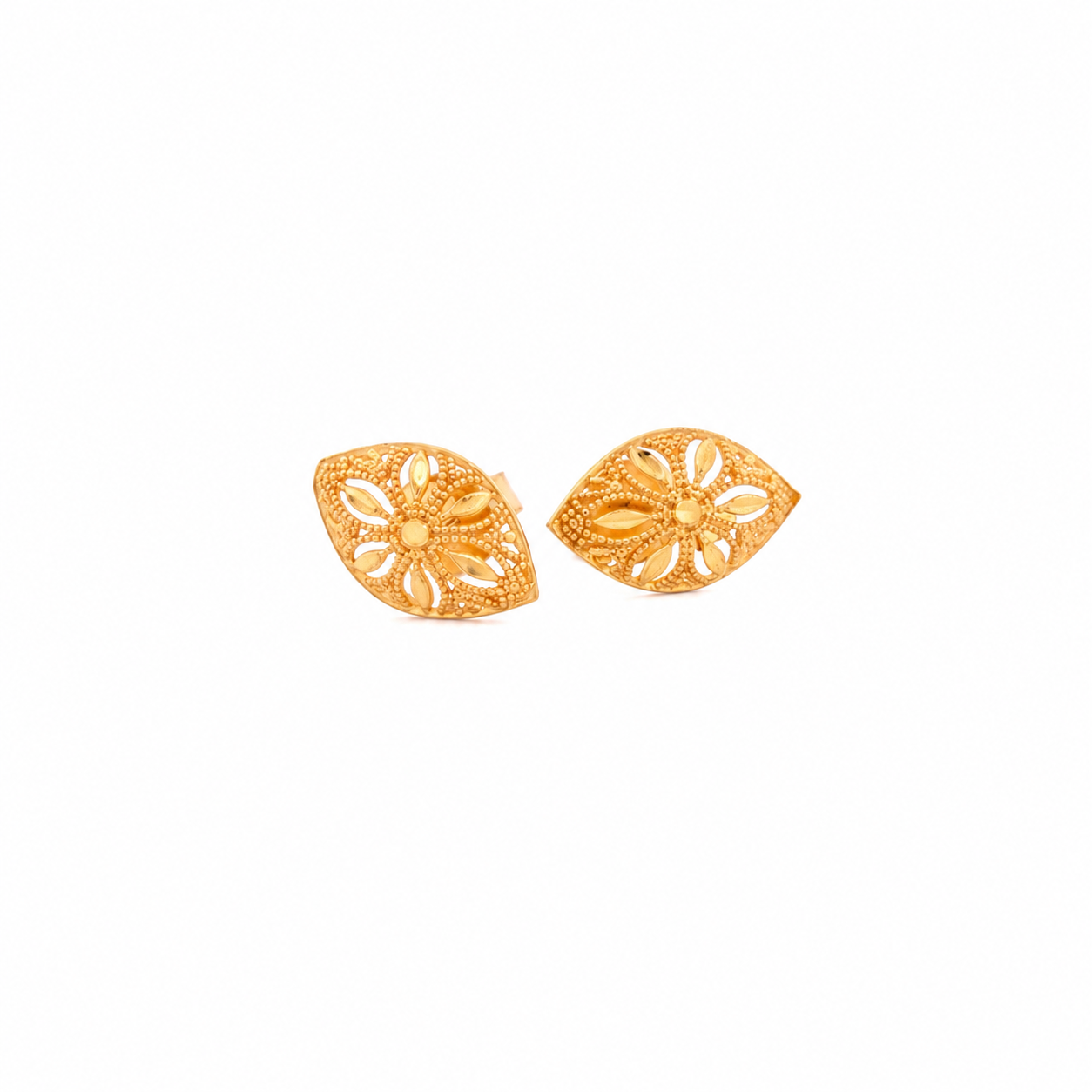 The Cerys Studs
