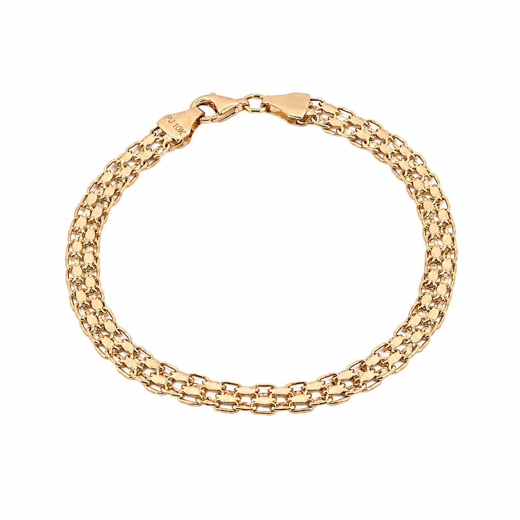 The Savona Bracelet 10k gold lobster clasp and link detail