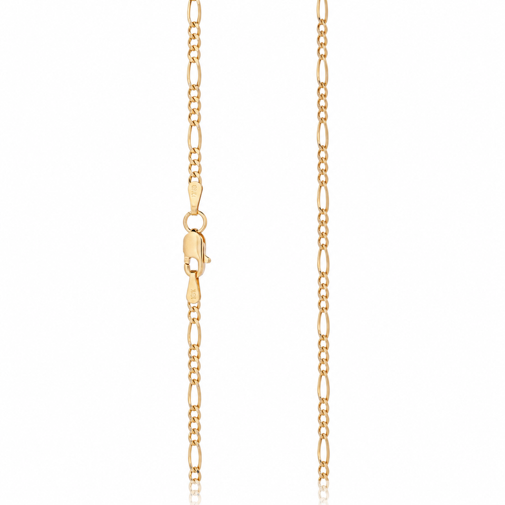 10k yellow gold diamond-cut Figaro chain clasp detail