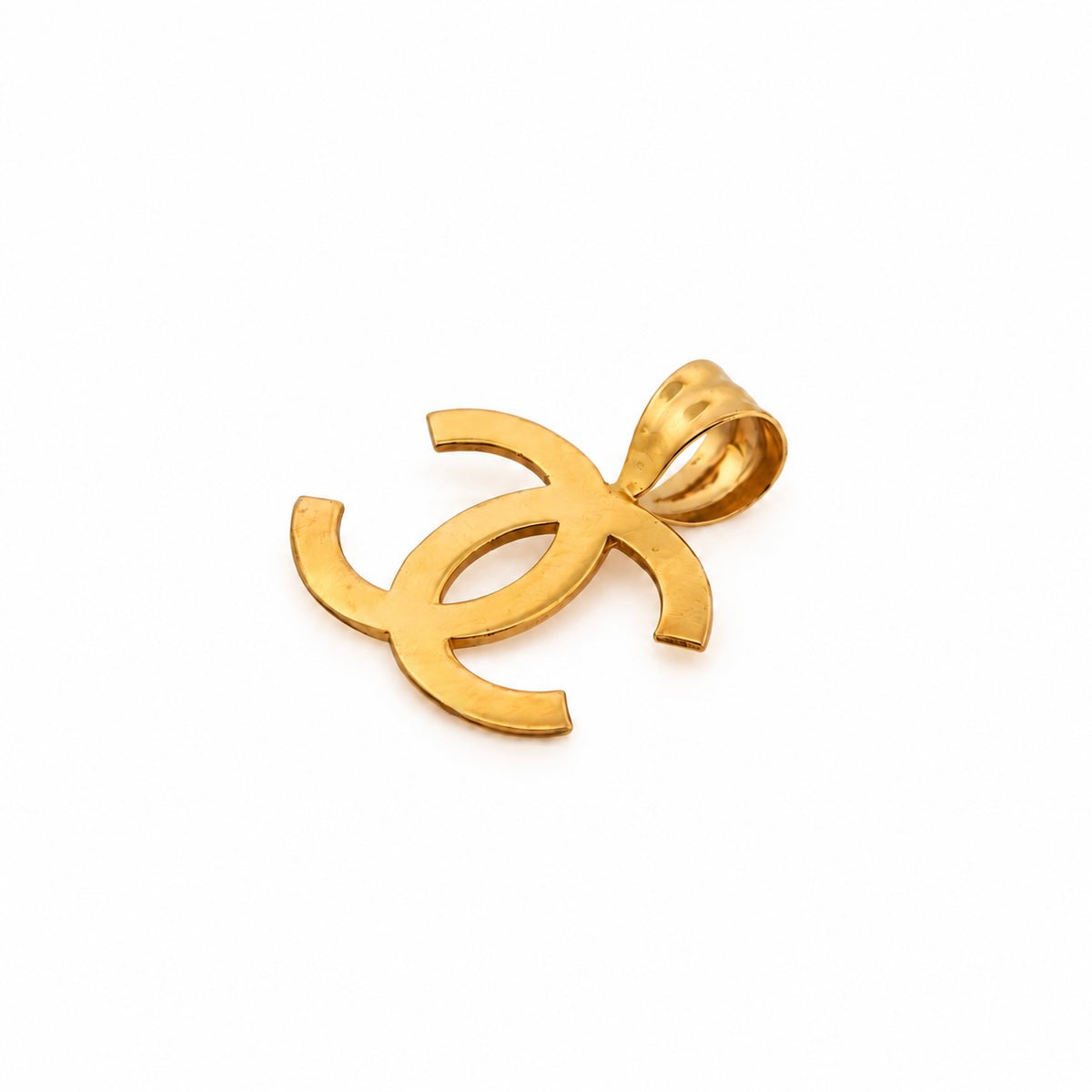 21k yellow gold interlocking pendant